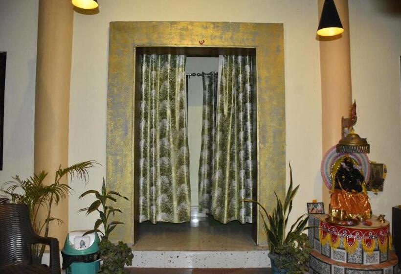 Пансион Konark Inn Guest House