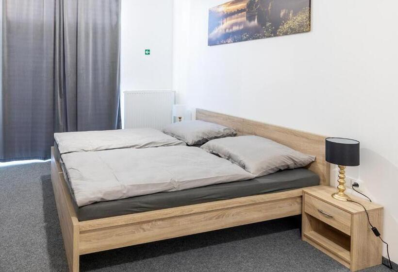 بنسيون Penzion Fiesta