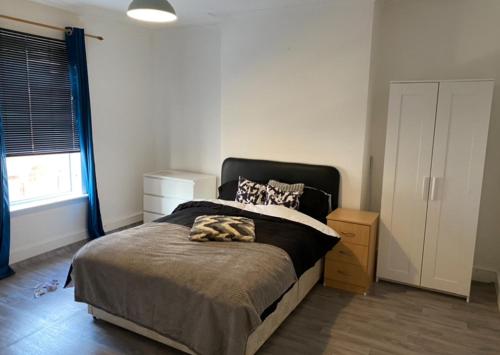 پانسیون Short Term Let Room In De1