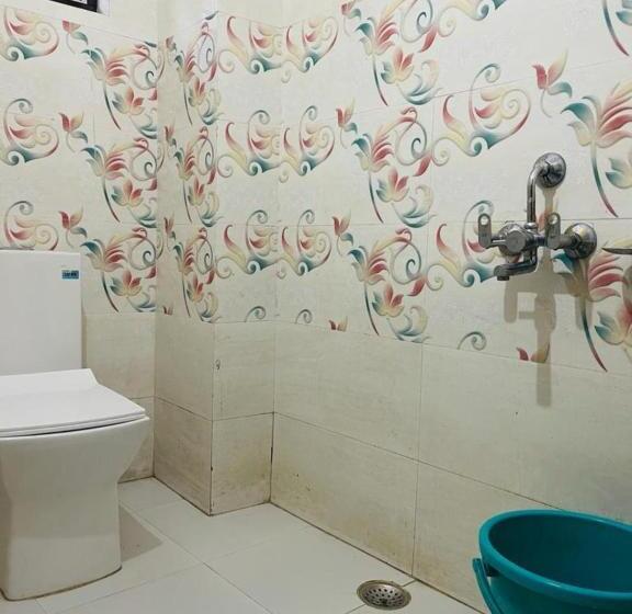 פנסיון The Oak Roots Homestay/