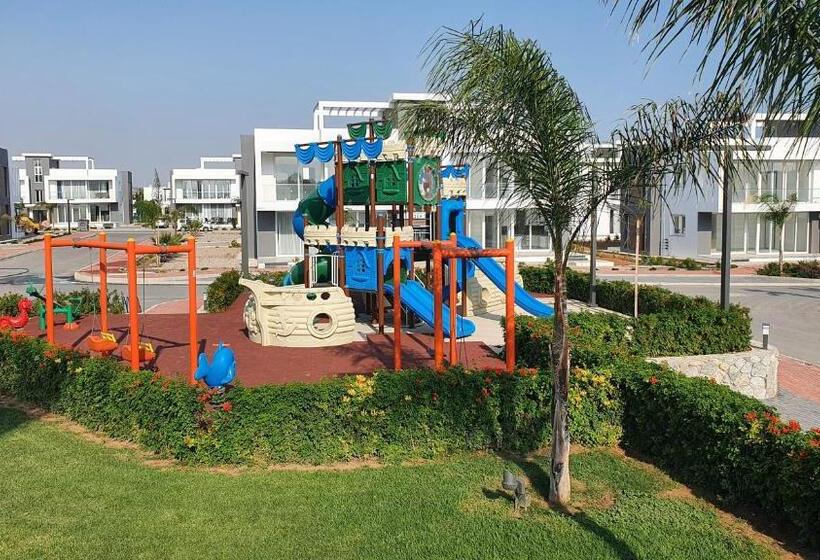 リゾートホテル Four Seasons Li̇fe Aparts And Vi̇llas Official