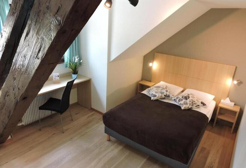 Общежитие Auberge Communale De St Légier