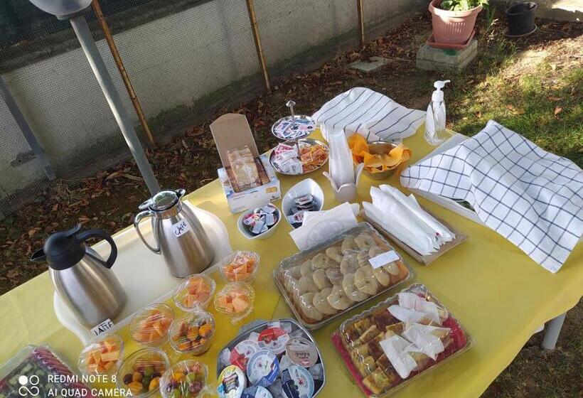 مبيت وإفطار Belvedere Baiocco