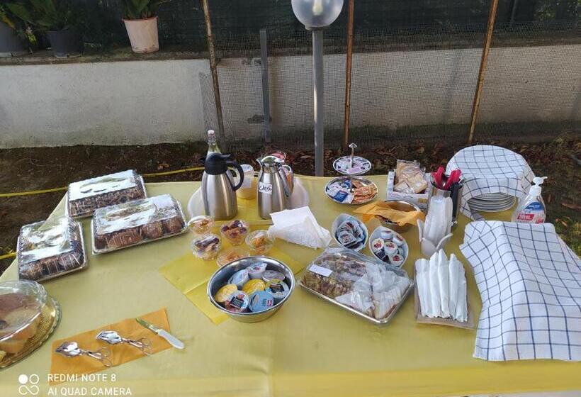 مبيت وإفطار Belvedere Baiocco