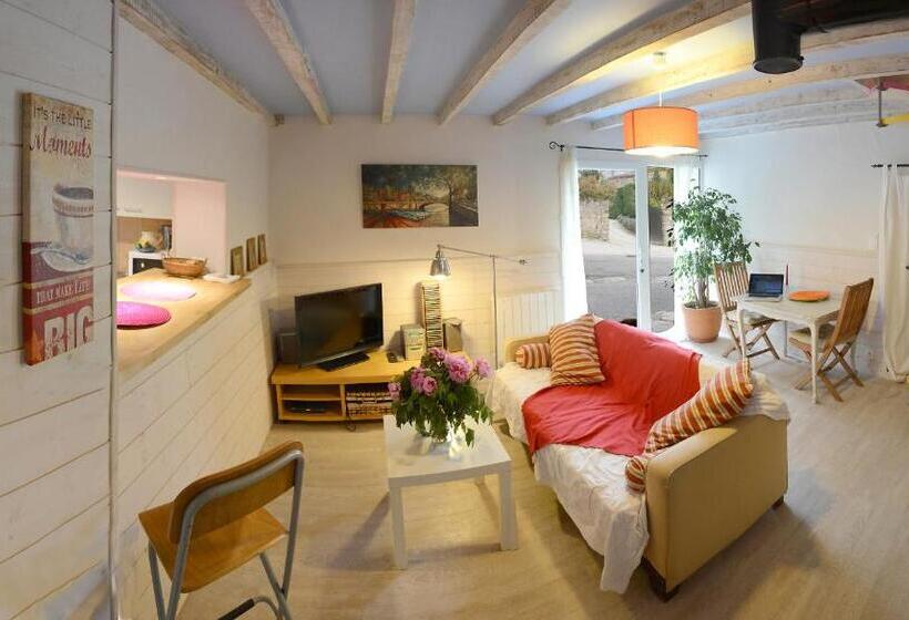 مبيت وإفطار L Atelier D Aubiac