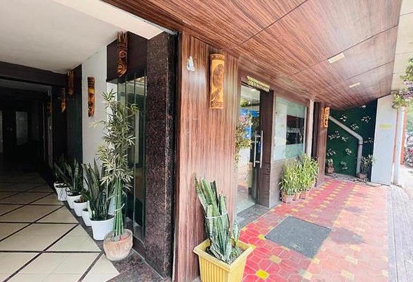 Fabhotel Prime Gananayak