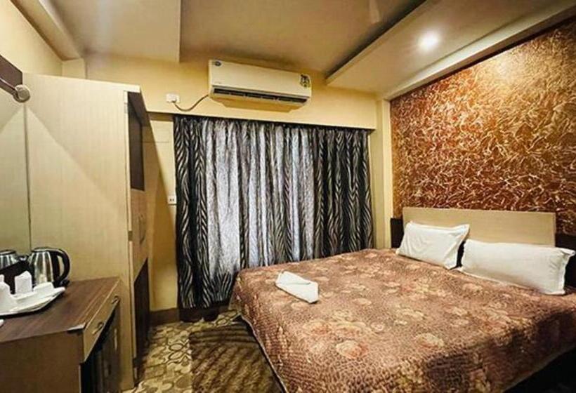 Fabhotel Prime Gananayak