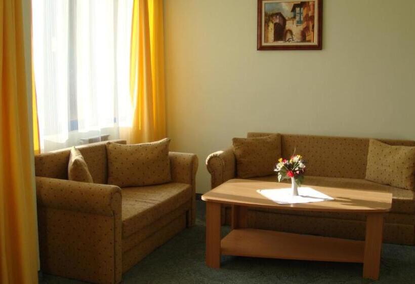 ホテル балнеохотел свети мина