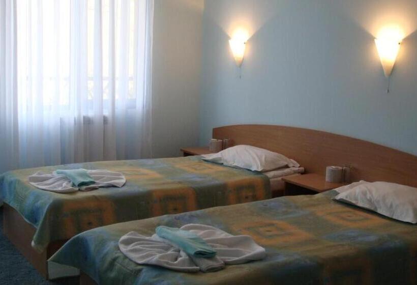 ホテル балнеохотел свети мина