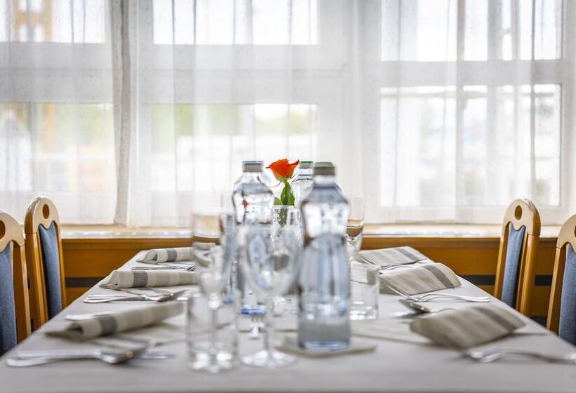 هتل City Inn Olomouc