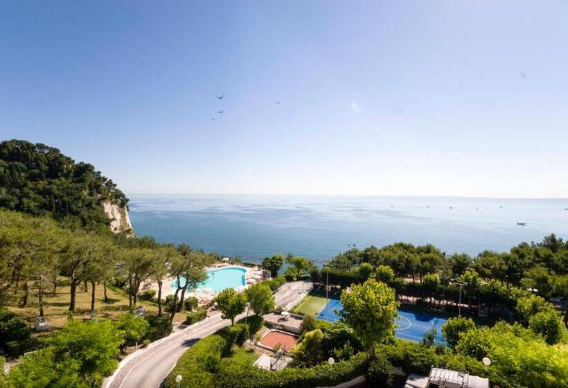 ホテル Eden Gigli