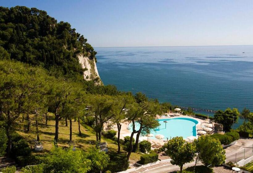 ホテル Eden Gigli