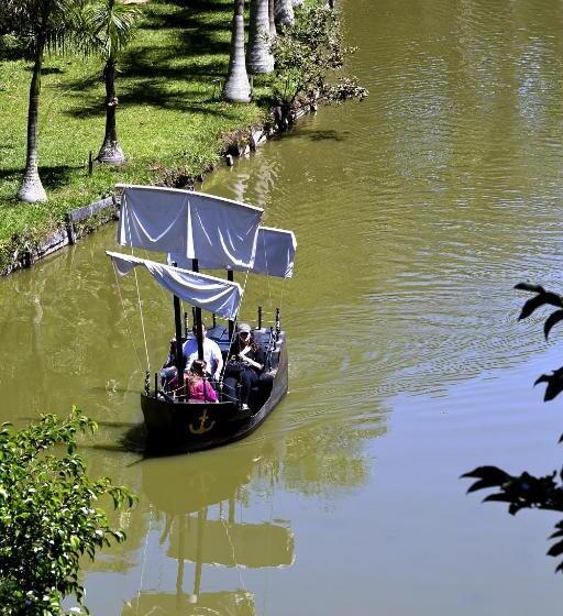 ホテル Fazenda Campo Dos Sonhos