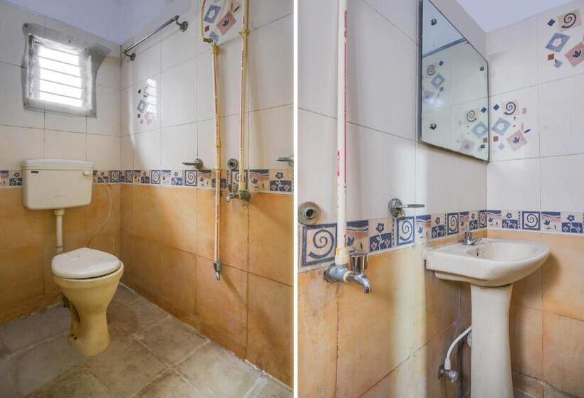 هتل Grand Aarvi Inn