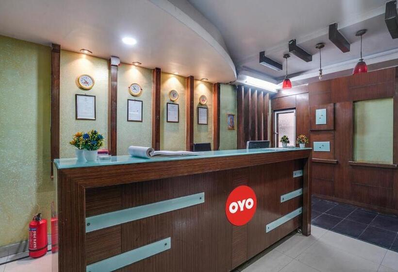 هتل Grand Aarvi Inn