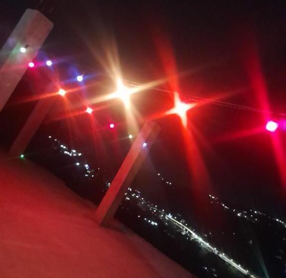 ホテル Hills View Home Stay