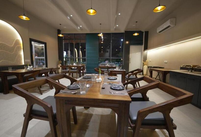 ホテル Xenious Micro, Amritsar