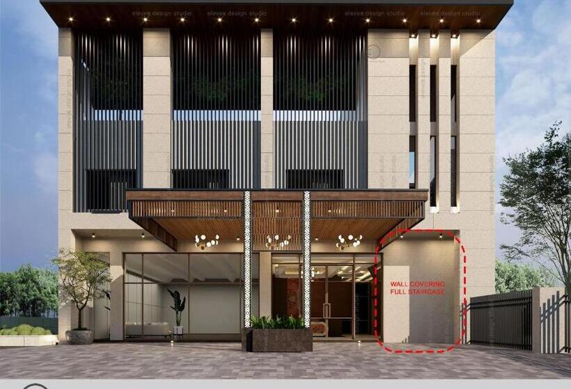 ホテル Xenious Micro, Amritsar