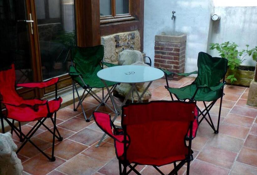 膳宿费 Atelier D Art Saint Leonard