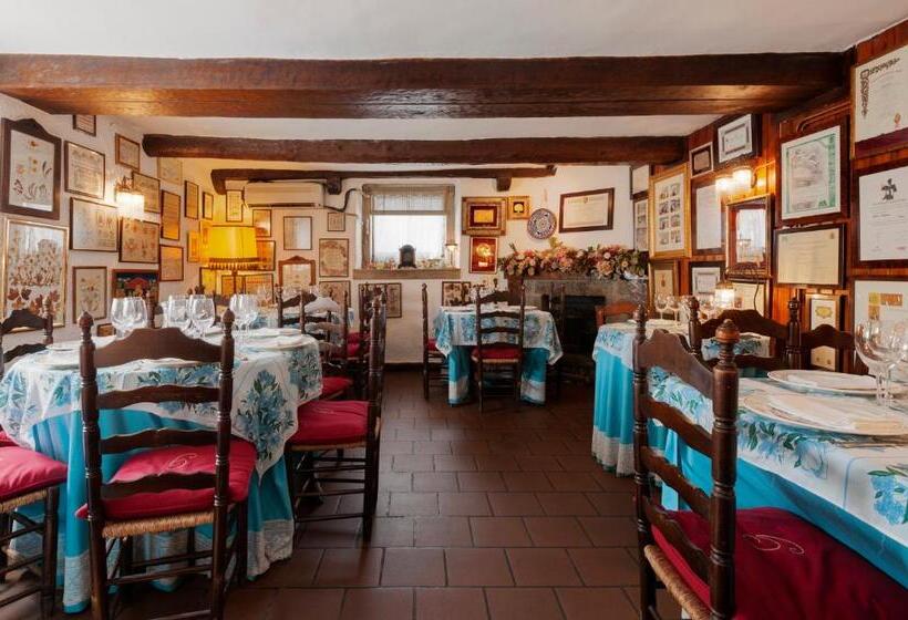 Пансион Hostal Casa Blasquico   Restaurante Gaby