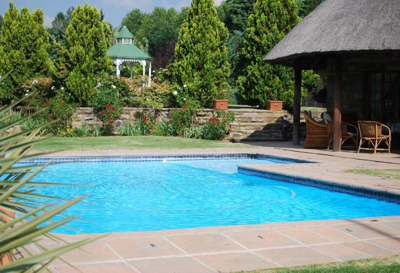 Пансион La La Nathi Country Guesthouse