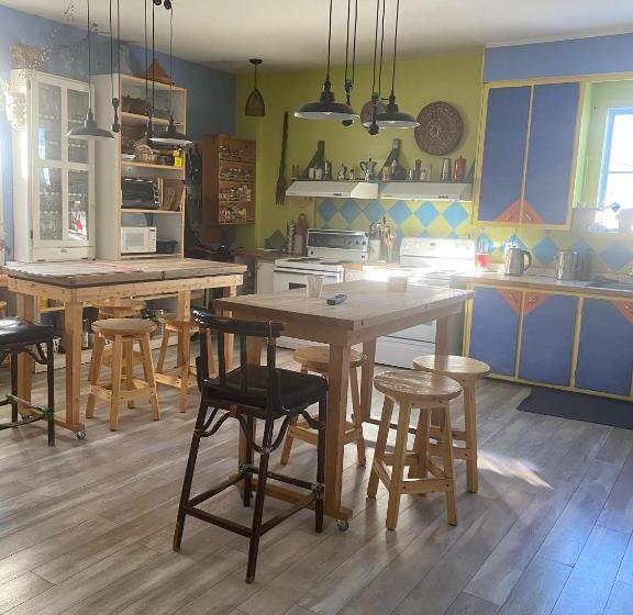 فندق صغير Auberge Internationale Le Tangon