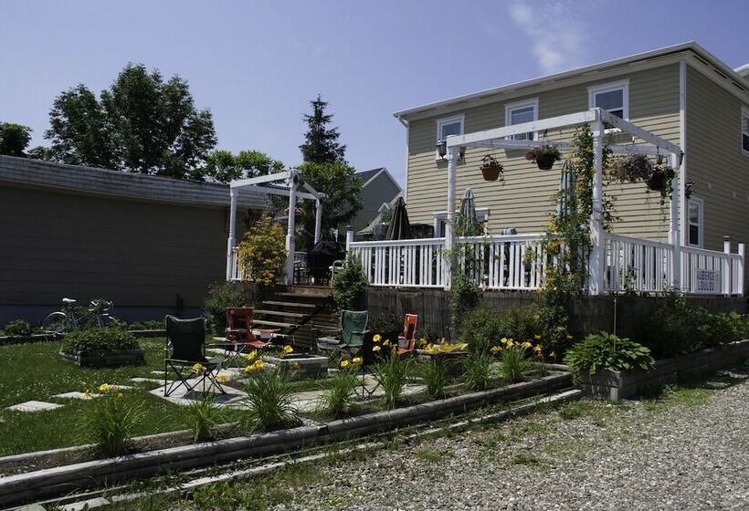 הוסטל Auberge Jeunesse à Loulou