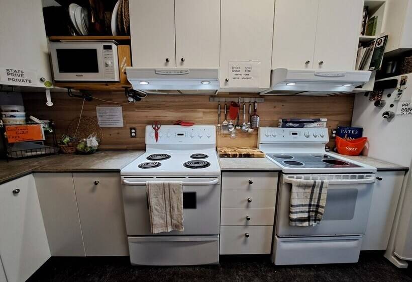 הוסטל Auberge Jeunesse à Loulou