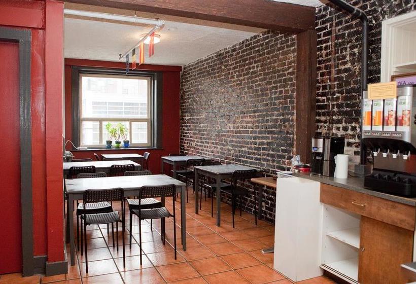 호스텔 Hi Vancouver Central