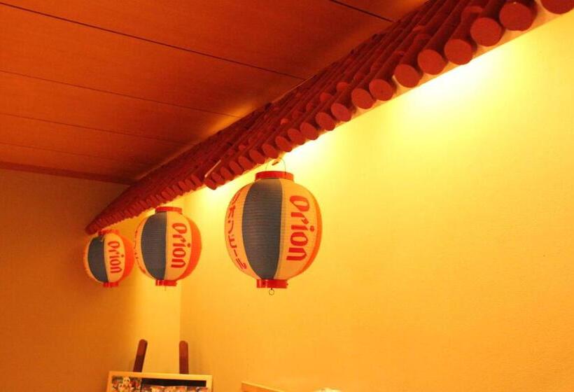 旅馆 Okinawa Minshuku Kariyushi