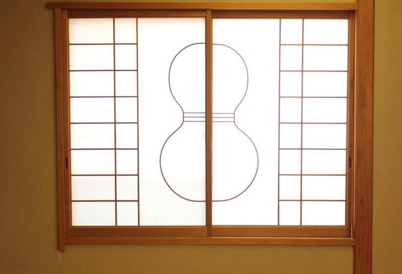 旅馆 Okinawa Minshuku Kariyushi