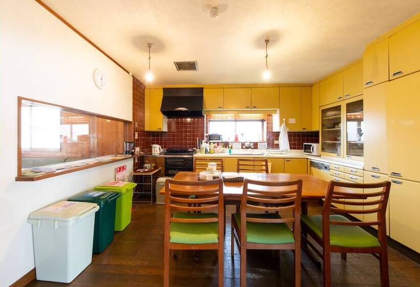 فندق صغير Yuzan Guesthouse