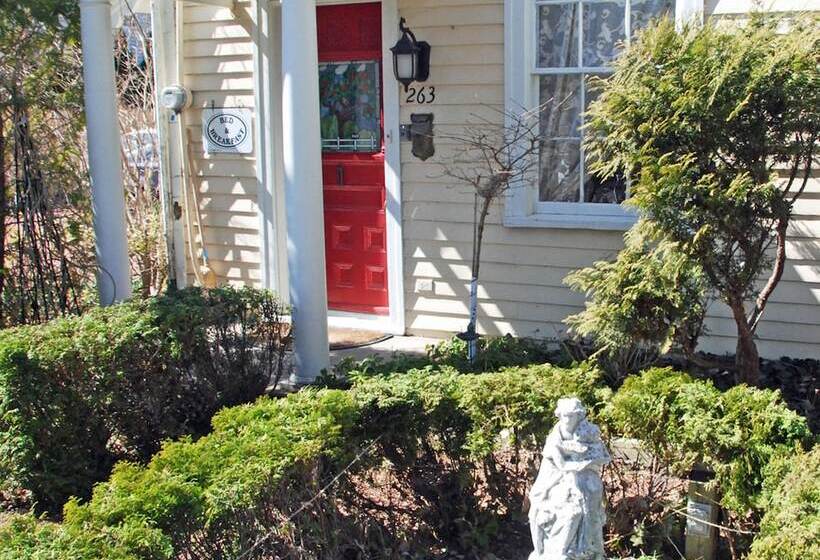 Apple Tree Historic B&b