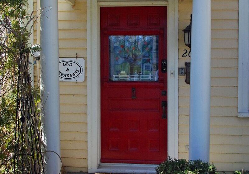 Apple Tree Historic B&b