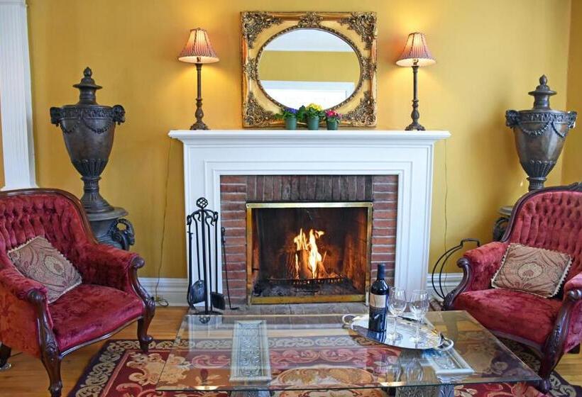 Apple Tree Historic B&b