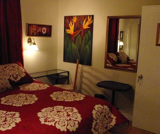 住宿加早餐  Atelier Galerie Anne Drouin Peinture & Pension