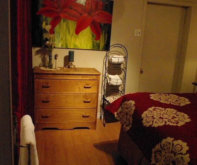 민박 Atelier Galerie Anne Drouin Peinture & Pension