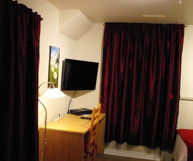 민박 Atelier Galerie Anne Drouin Peinture & Pension