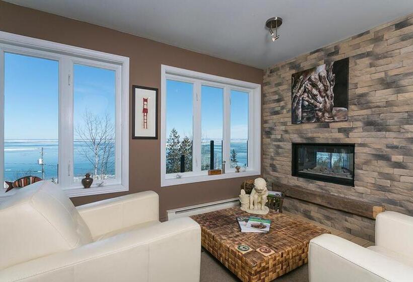 Bed and Breakfast Auberge Des Eaux Vives