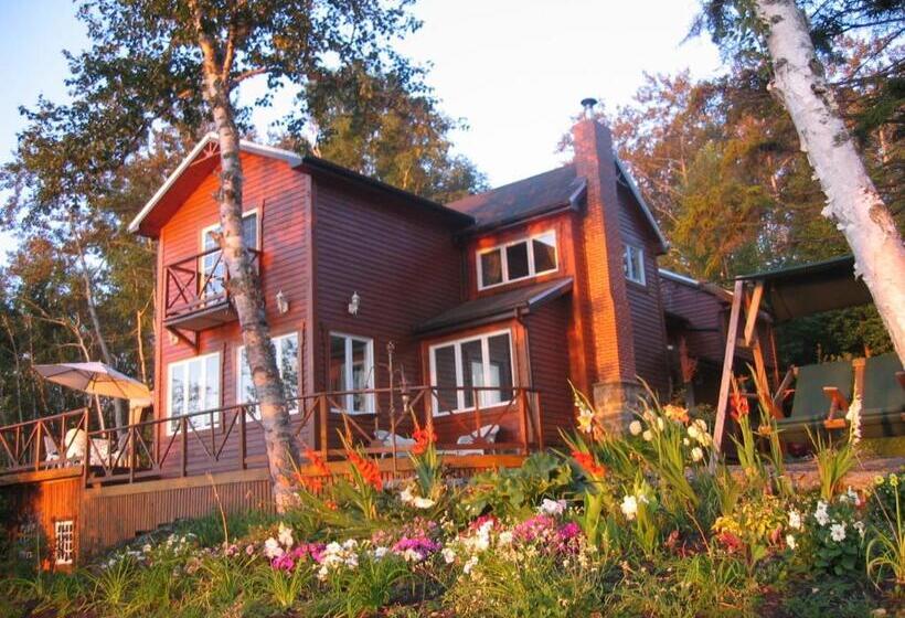 Bed and Breakfast Auberge Des Eaux Vives