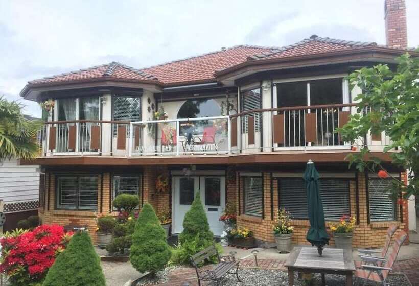 Diana S Luxury Bed And Breakfast