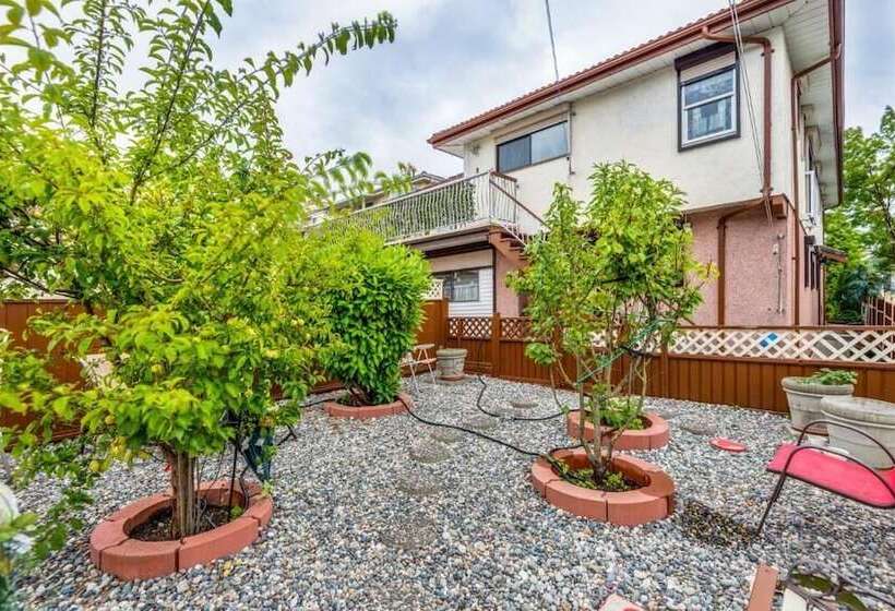 Diana S Luxury Bed And Breakfast