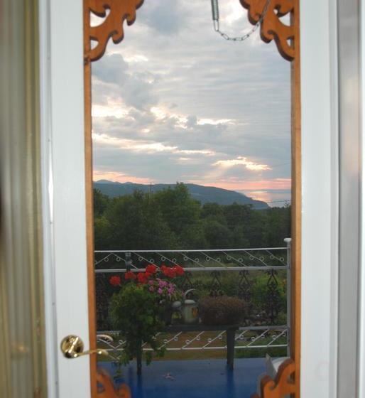 ベッドアンドブレックファースト Gite Noble Queteux