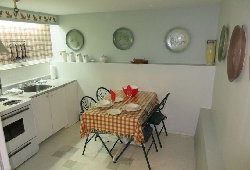 تختخواب و صبحانه Gîte Saint Laurent