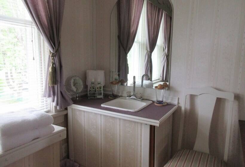 تختخواب و صبحانه Gîte Saint Laurent