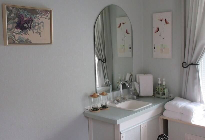 تختخواب و صبحانه Gîte Saint Laurent