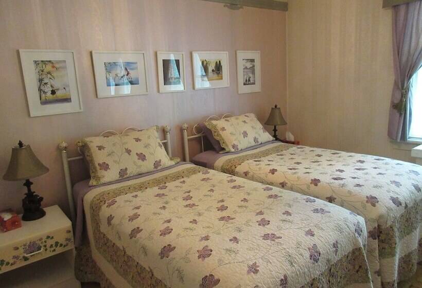 تختخواب و صبحانه Gîte Saint Laurent