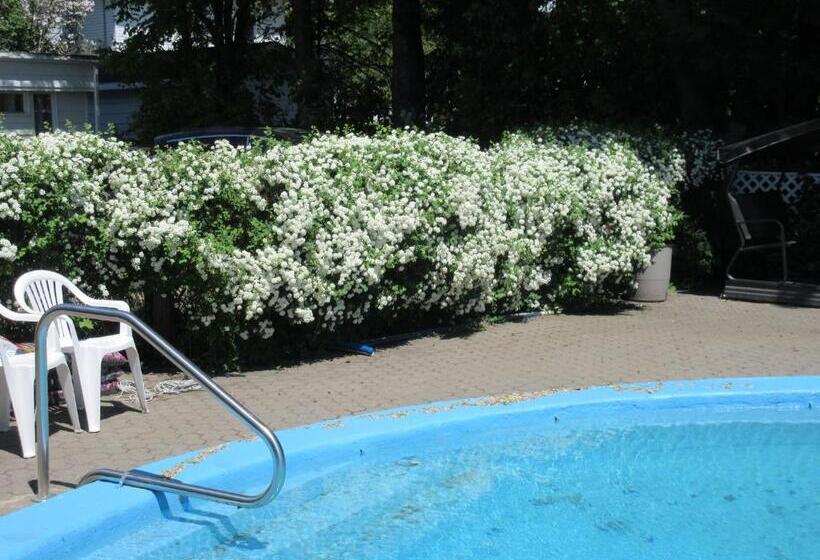 تختخواب و صبحانه Gîte Saint Laurent