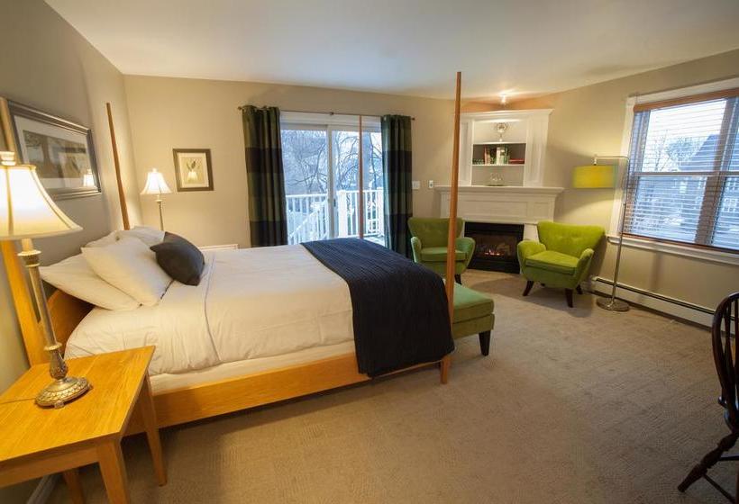 Bed & Breakfast The Hillhurst Inn