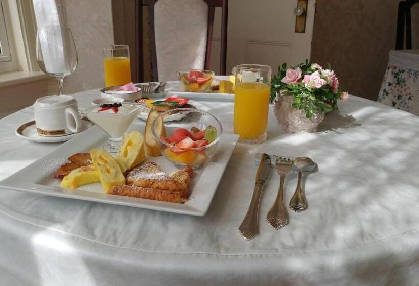 住宿加早餐  Inn On Frederick